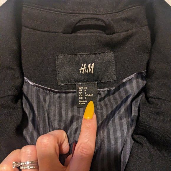 H&M Black Blazer Jacket - Picture 2 of 6